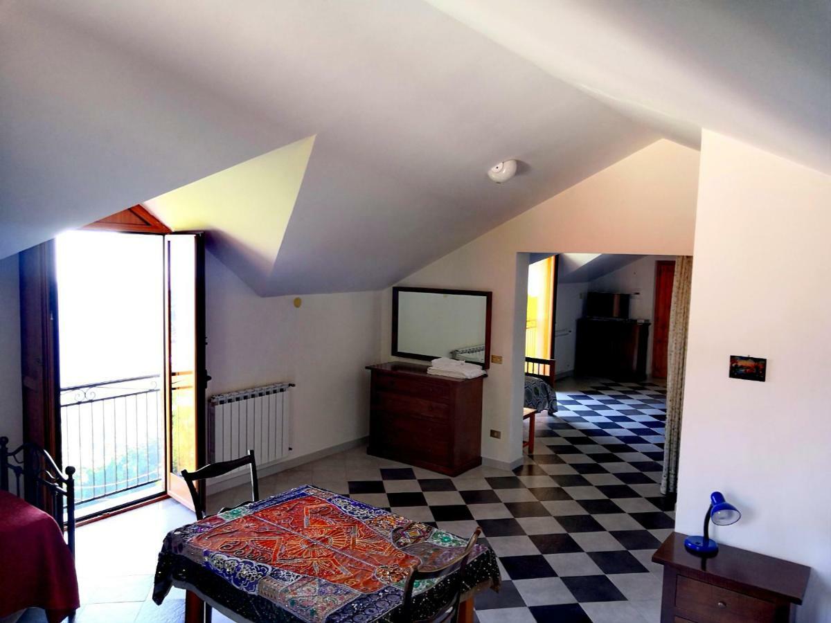 Agriturismo Il Castagno Villa อาเจโรลา ภายนอก รูปภาพ